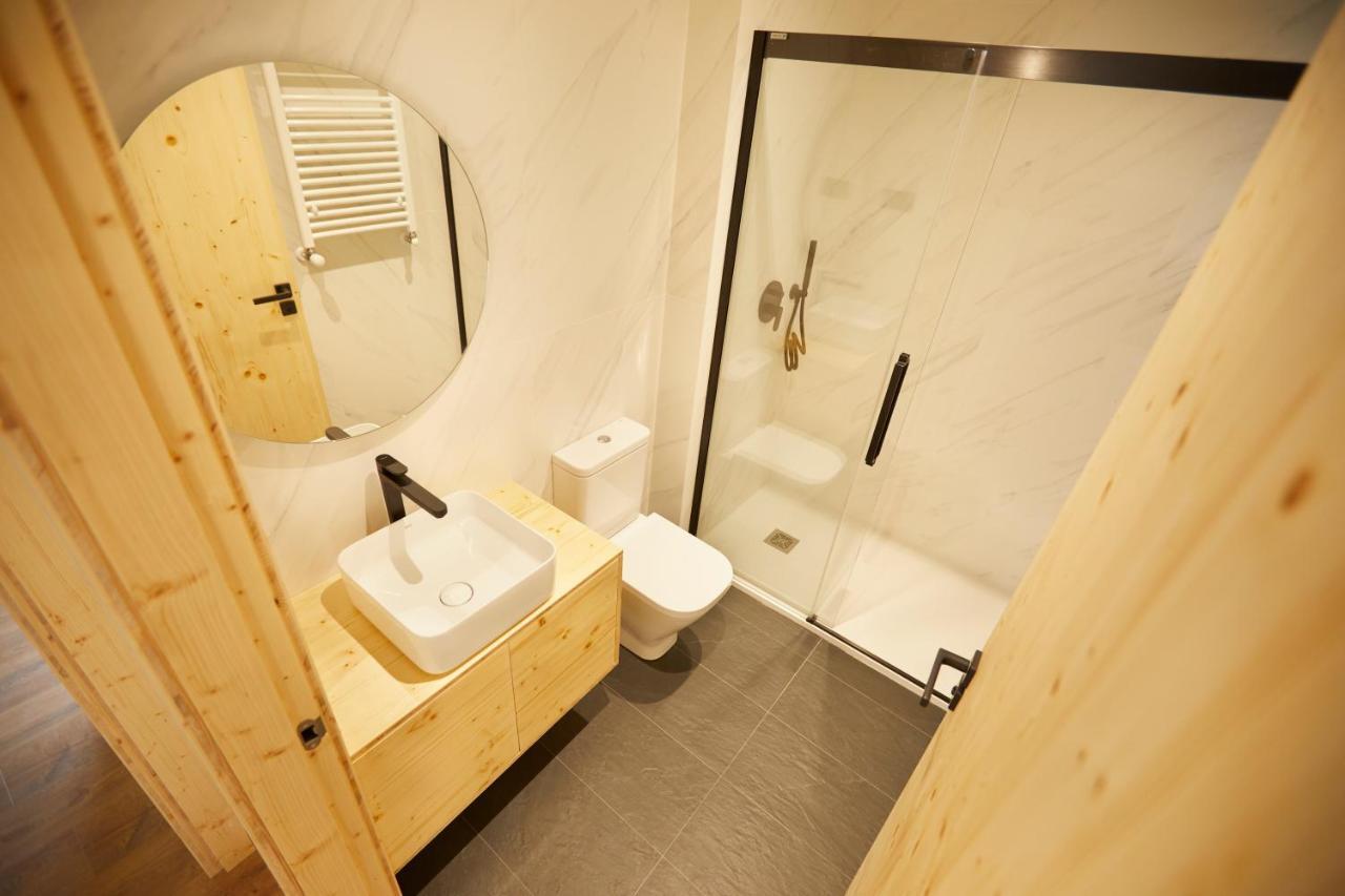 Apartamentos Arumes Do Mar E Montana - Viveiro Exterior photo